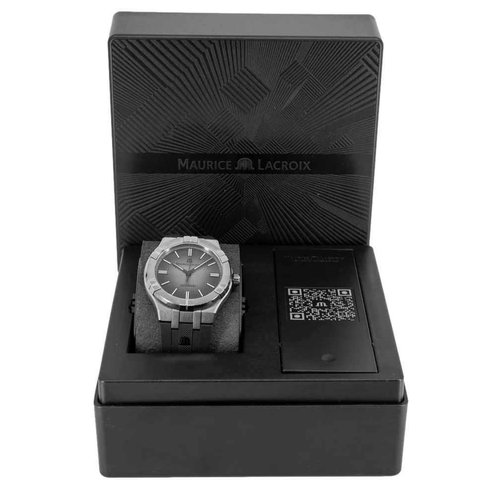Maurice Lacroix AI6008-PVB00-330-2 Aikon Gunmetal PVD Auto - Image 8